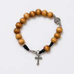 Terço Pulseira São Bento Madeira - Importado do Brasil
