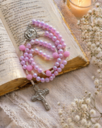 Terço Santo Antônio Rosa Perolado - Feito a Mão - Image 3