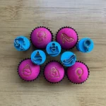 Carimbinhos Tema Boneca para Docinhos – 5 Peças