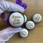 Carimbinho para Docinhos Tema Noivado, Casamento - Imagem 3